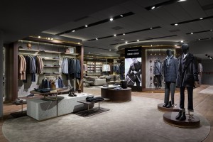 Đắm chìm trong mẫu thiết kế shop thời trang nam sang trọng